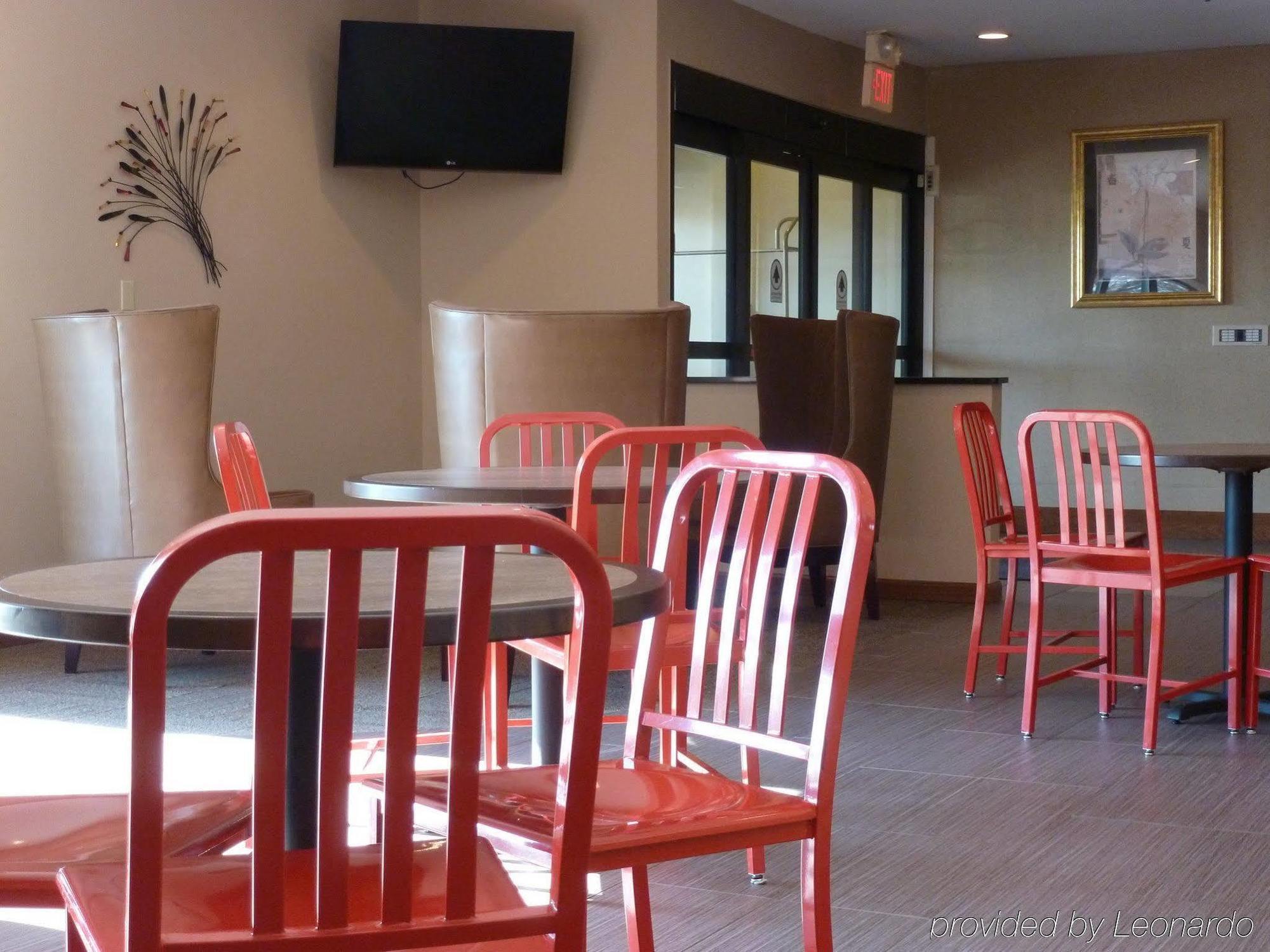 Holiday Inn Express & Suites Evansville North By Ihg Warrenton Ресторан фото